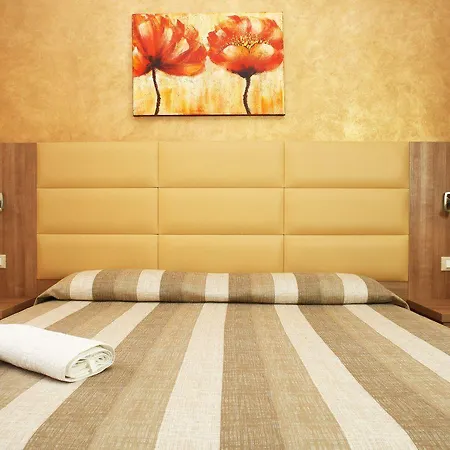 Coralia فندق مبيت وإفطار 4*