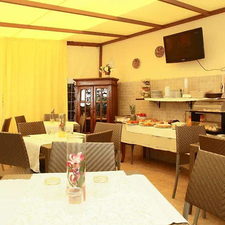 Bed & Breakfast Coralia 4*